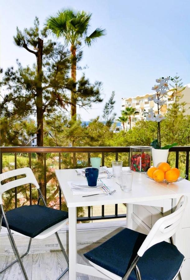 Apartamento Wonderful Holidays, Ocean View, Close To The Beach Playa de las Américas Exterior foto