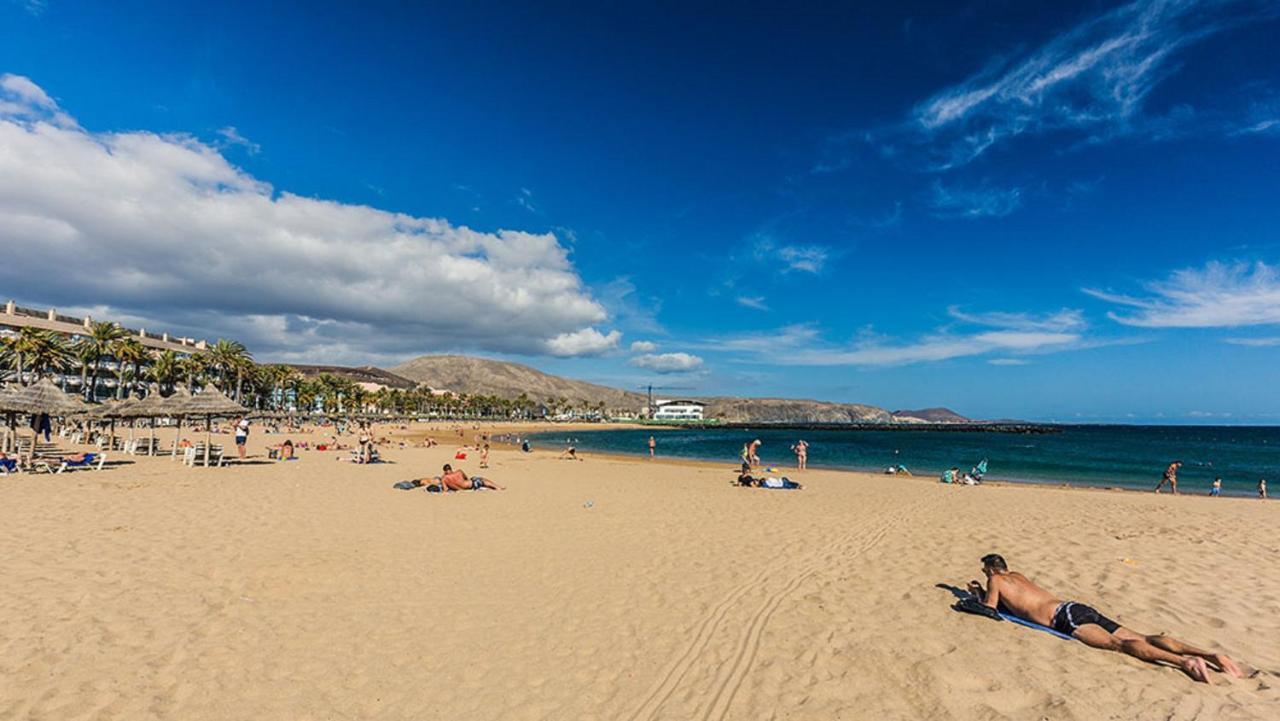 Apartamento Wonderful Holidays, Ocean View, Close To The Beach Playa de las Américas Exterior foto